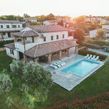 The Blueview Villas Sveti Lovrec Sveti Lovreč Pazenatički Extérieur photo